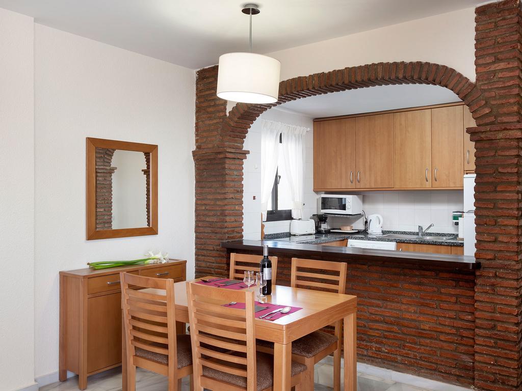 Calahonda Apartments - Los Jarales Mijas Oda fotoğraf